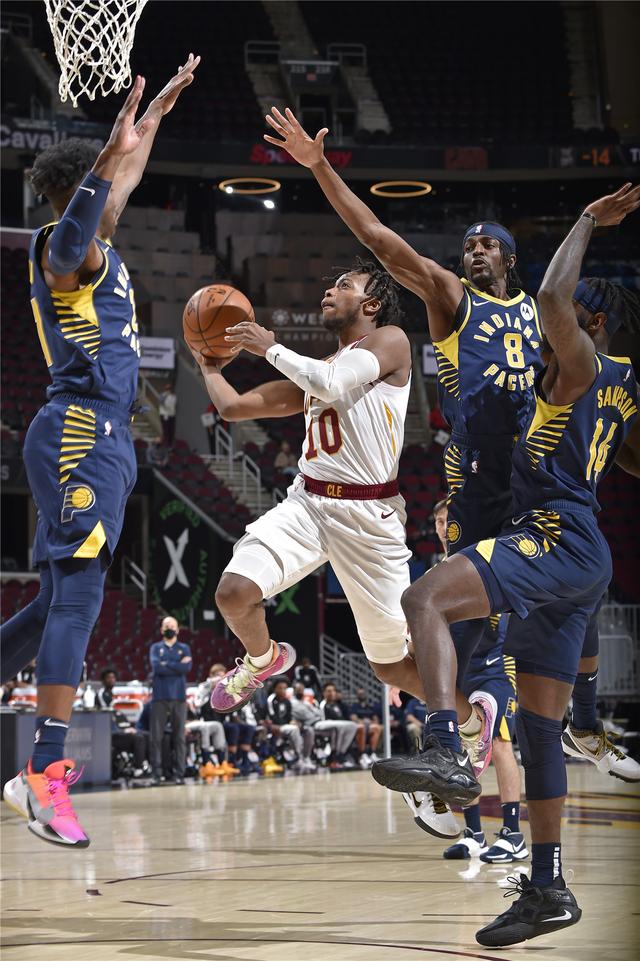 虽然仍在进 虽然仍在进