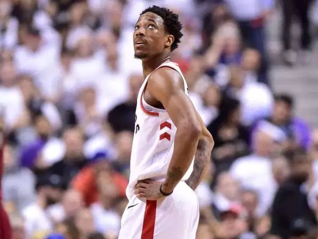 对于哈钦森 对于哈钦森